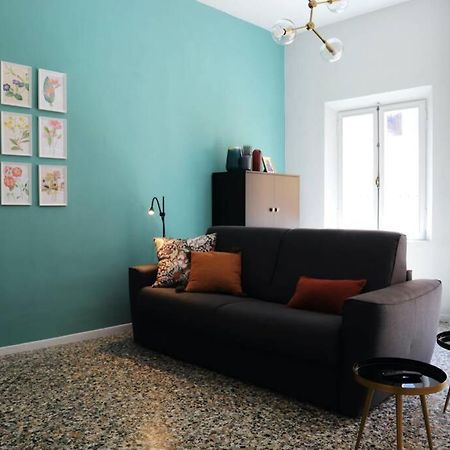 La Casa In Via Della Torre Appartement Modena Buitenkant foto